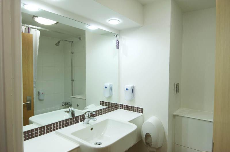 Premier Inn Вустер Экстерьер фото